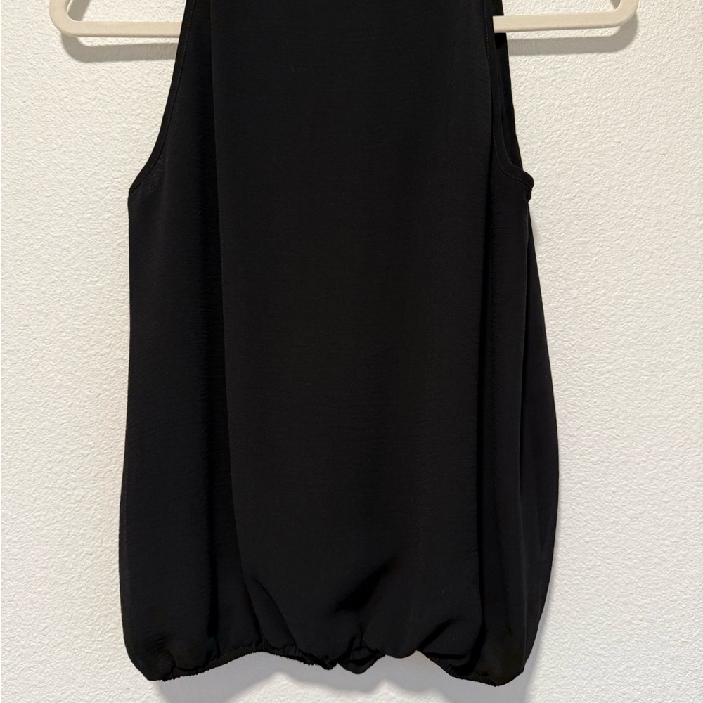 Studio M Elegant Black Sleeveless Top